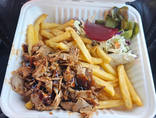 PitStop Smokehouse &Cafe