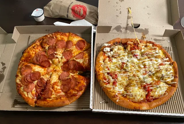 Pizza Hut Broadbeach