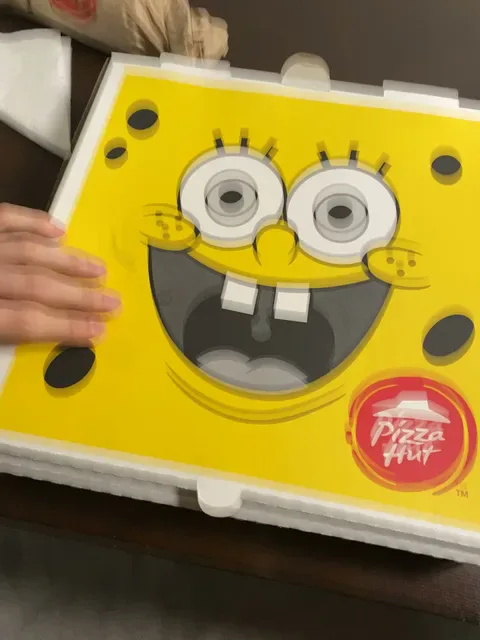 Pizza Hut Broadbeach