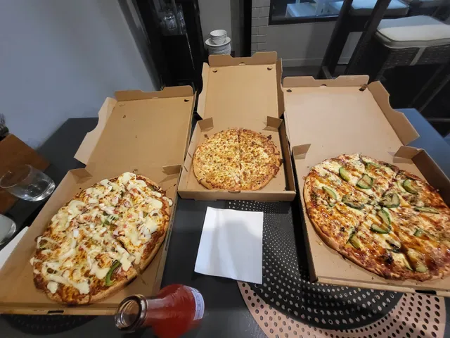 Proper Pizza Pasta and Ribs