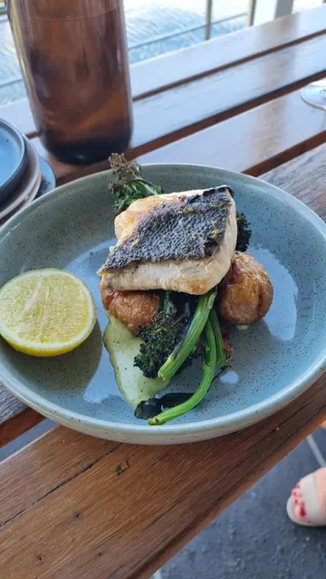 Quarterdeck Kitchen + Bar