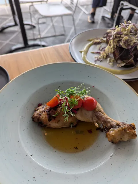 Quarterdeck Kitchen + Bar