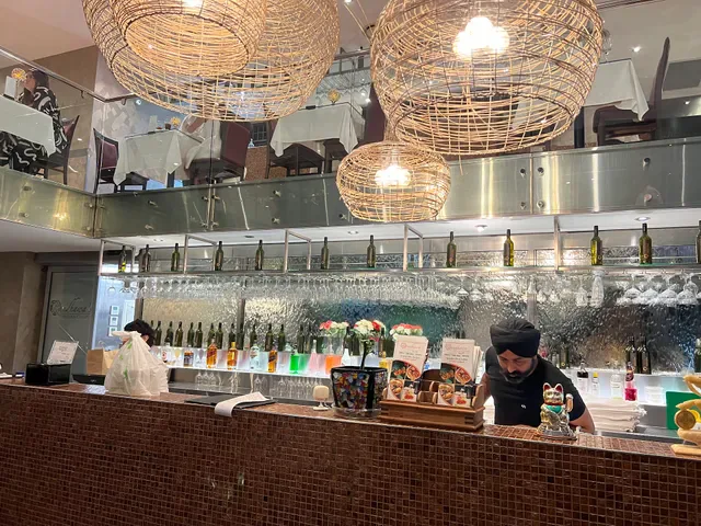 Randhawa's Indian Cuisine