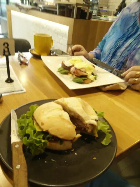 Relish Corner