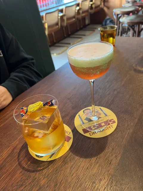 Rosella's