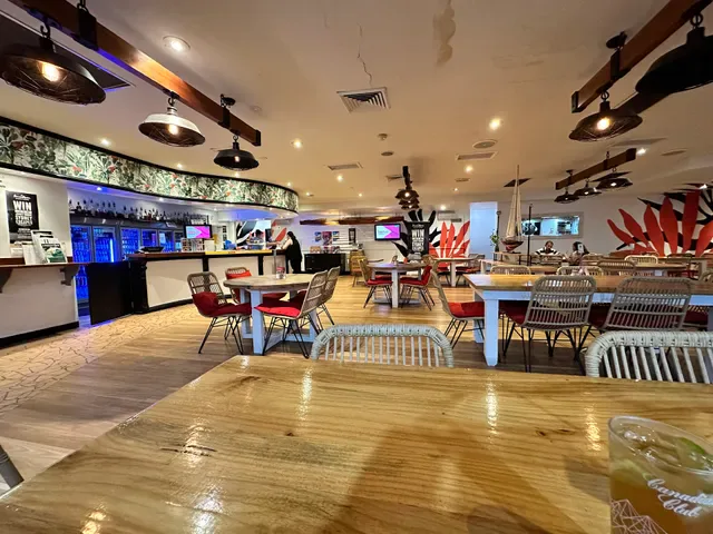 RQ'S Tavern