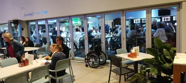 RQ'S Tavern