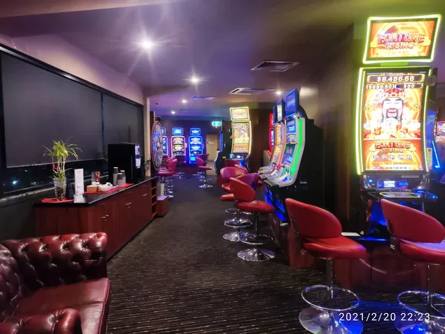 Saltwater Creek Hotel
