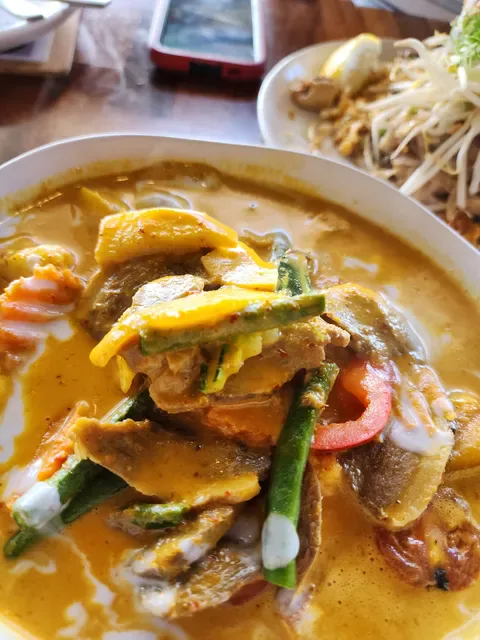 See Thai