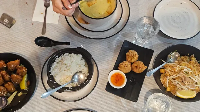 Siam Orchid Thai Restaurant