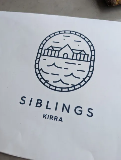 Siblings@Kirra