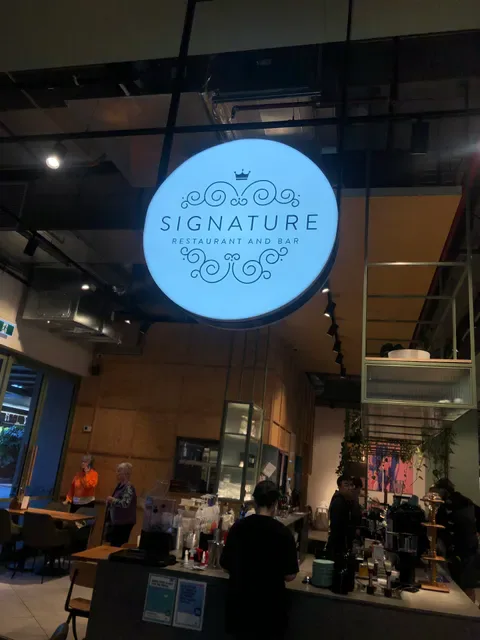 Signature Restaurant and Bar