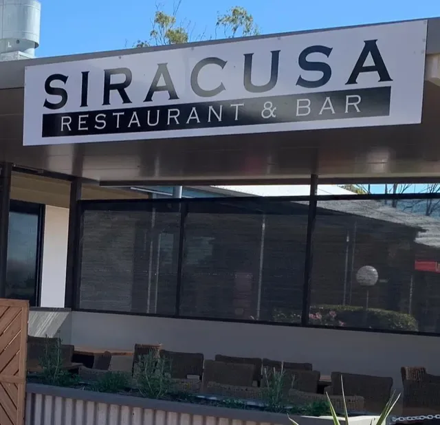 Siracusa Restaurant And Bar