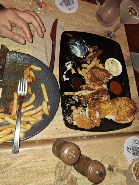 Smokehouse Meat & co Grill And Bar