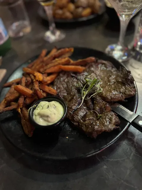 Smokehouse Meat & co Grill And Bar