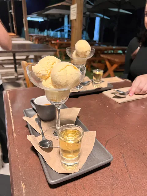 Stanley's Barn Restaurant & Bar