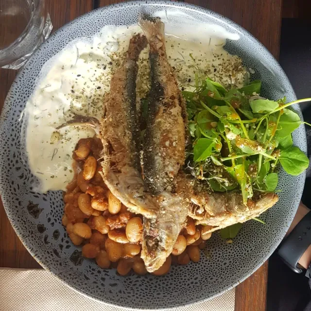 Stones Throw Cafe