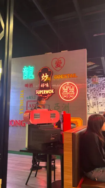 Superwok