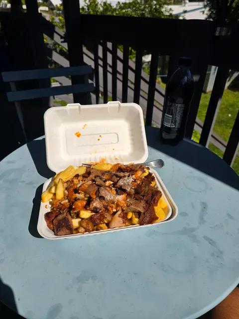 Supreme Kebabs