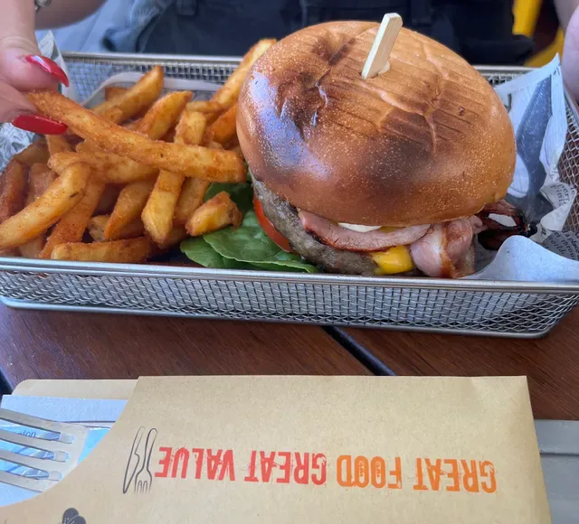 Surfers Paradise Beergarden