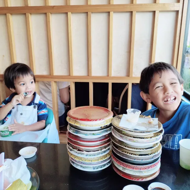 Sushi Honba Burleigh Waters