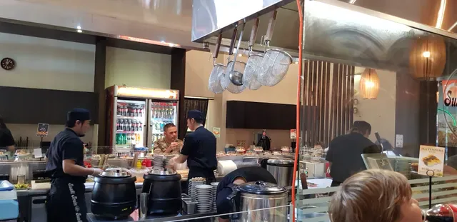 Sushi Train