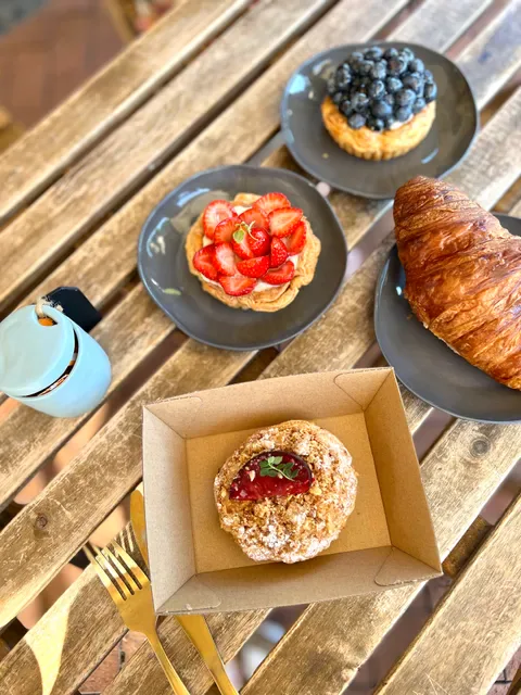 Tarte Bakery & Cafe