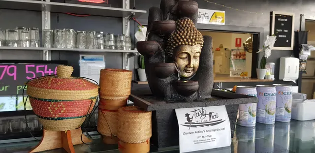 Tasty Thai Robina