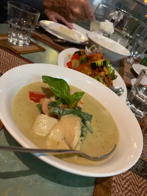 Tasty Thai Robina