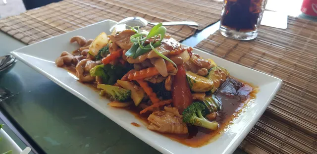 Tasty Thai Robina