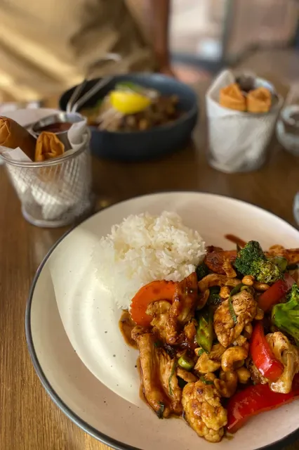 Thai on the Hill Robina