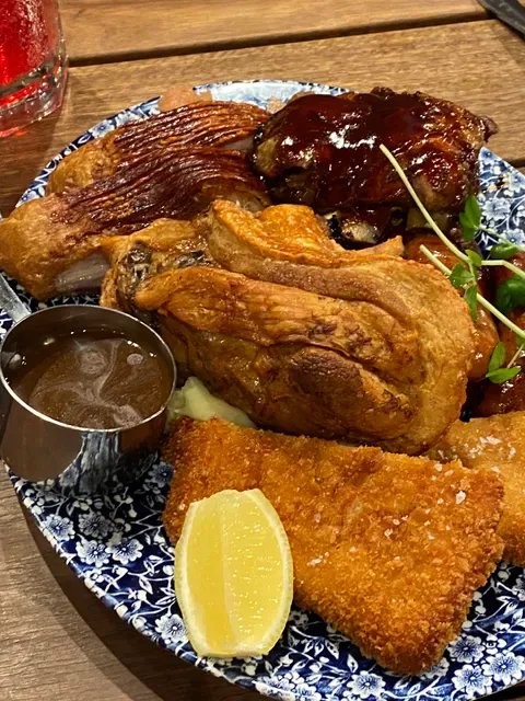 The Bavarian Coomera