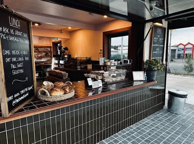 The Bread Social - Currumbin Waters