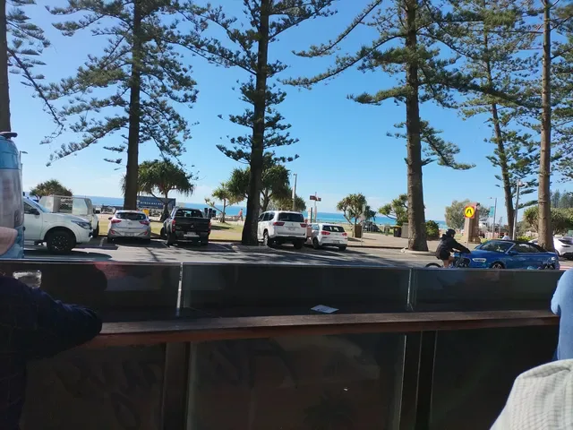 The Coolangatta Hotel