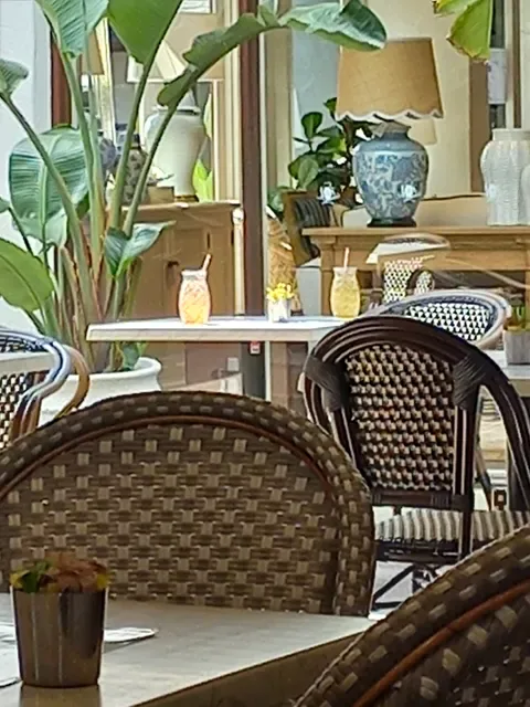 The Island Cafe