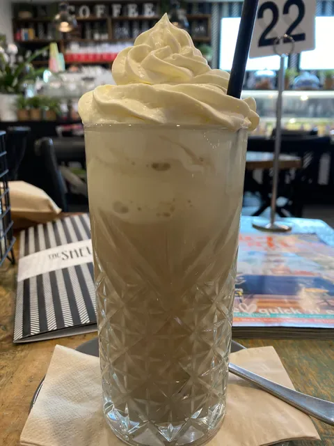 THE SHELF DELI CAFÉ