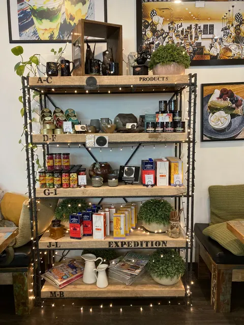 THE SHELF DELI CAFÉ