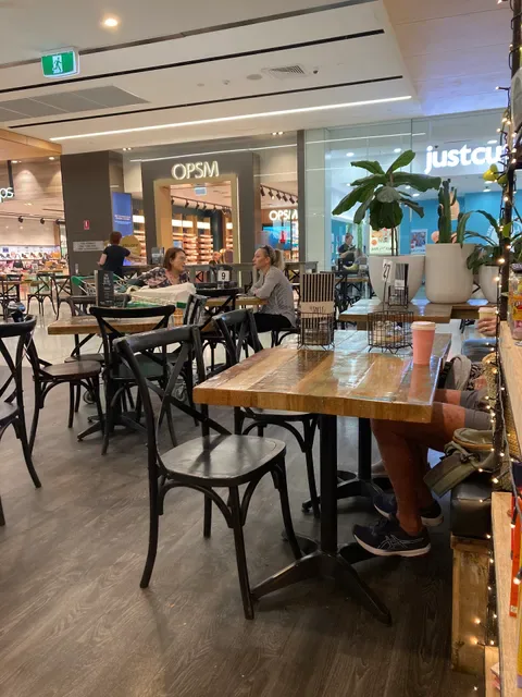 THE SHELF DELI CAFÉ