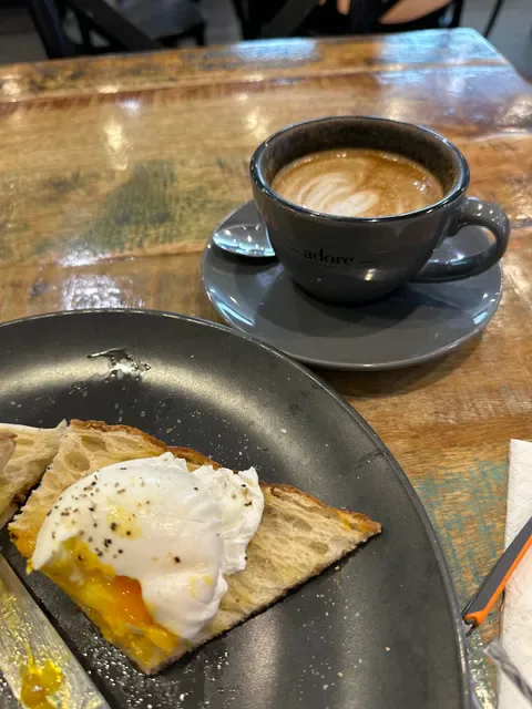 THE SHELF DELI CAFÉ