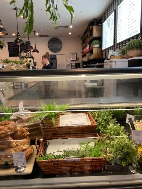 THE SHELF DELI CAFÉ