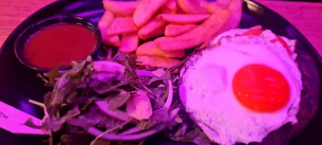 The Sporting Globe Bar & Grill Robina