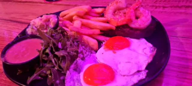 The Sporting Globe Bar & Grill Robina