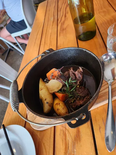 The Wine Barrel
