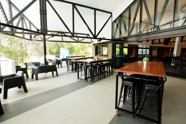Uni Bar Gold Coast