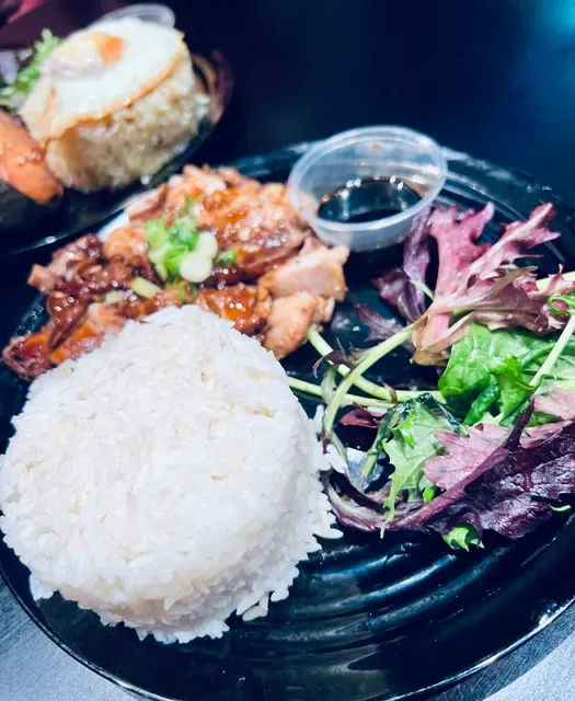 USOK Filipino Grill x Noypi Halo Halo