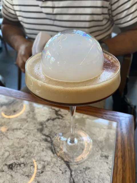 VALYN Thai Restaurant & Bar