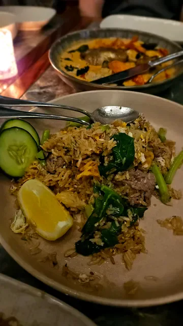 VALYN Thai Restaurant & Bar