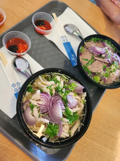 Viet Au Kitchen