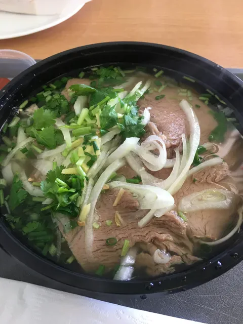 Viet Au Kitchen