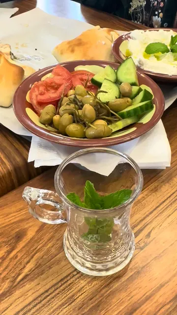 Watany Gold Coast Manoushi Lebanese Bakery & Grocery
